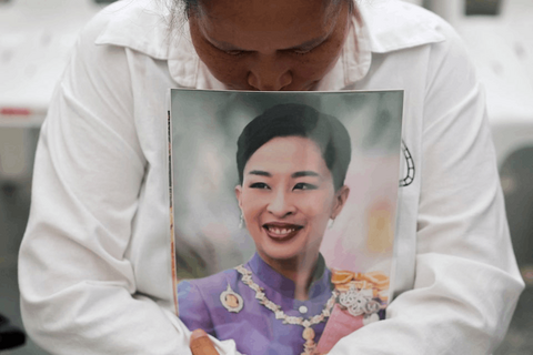 <a href="/thoi-su" title="Thời sự" rel="dofollow">Thời sự</a>