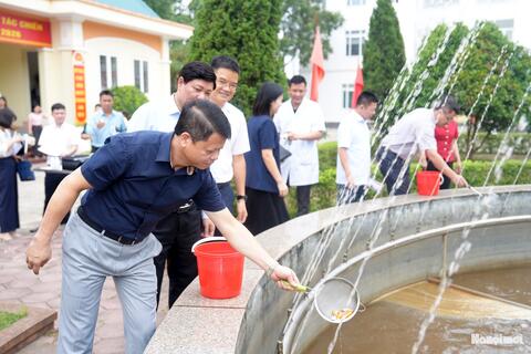 Yên Lãng chủ động diệt bọ gậy, phòng ngừa sốt xuất huyết