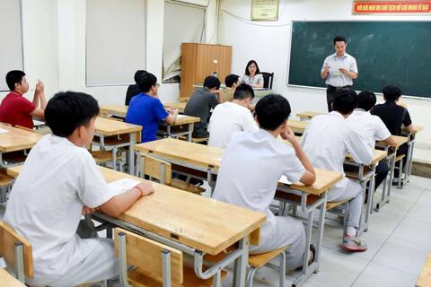 <a href="/giao-duc" title="Giáo dục" rel="dofollow">Giáo dục</a>