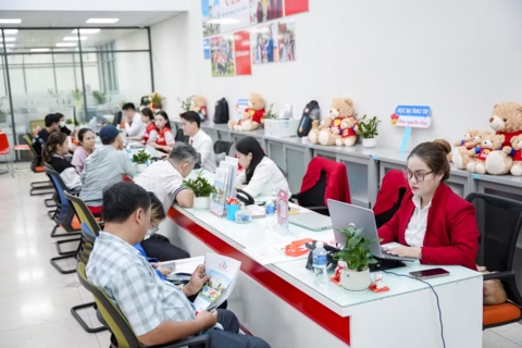 <a href="/giao-duc" title="Giáo dục" rel="dofollow">Giáo dục</a>