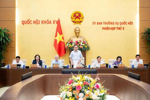 <a href="/thoi-su" title="Thời sự" rel="dofollow">Thời sự</a>