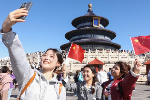 Trung Quốc đặt mục tiêu đón 190 triệu khách quốc tế vào năm 2030
