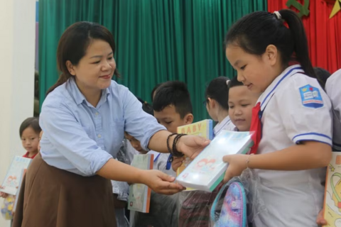 Sơn La chủ động cung ứng sách giáo khoa trước năm học mới
