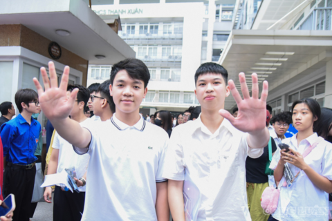 <a href="/giao-duc" title="Giáo dục" rel="dofollow">Giáo dục</a>