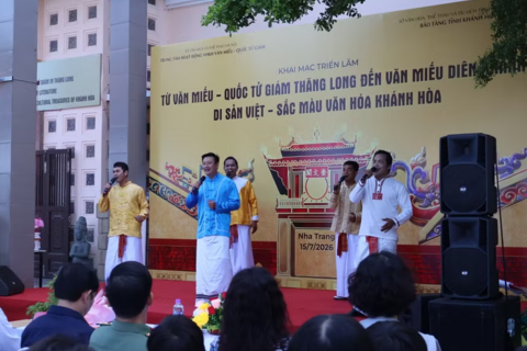 Tái hiện truyền thống tôn sư trọng đạo từ Văn Miếu Thăng Long đến Văn Miếu Diên Khánh