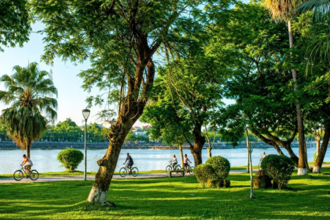 Nhịp sống cộng đồng 'nhẹ nhàng nhưng gần gũi' ở hai bờ sông Hương