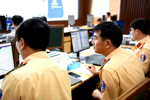 <a href="/thoi-su" title="Thời sự" rel="dofollow">Thời sự</a>