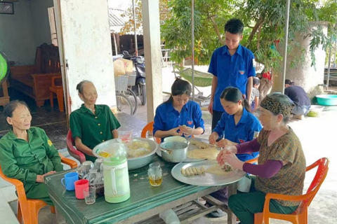 Hơn 150 bữa cơm nghĩa tình tri ân người có công ở Hà Tĩnh