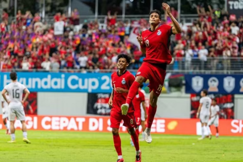 Indonesia thắng đậm, Singapore chiếm đỉnh bảng ASEAN Cup 2026