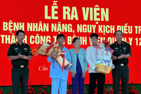 Kịp thời cứu sống nam bệnh nhân bị ong vò vẽ đốt 150 nốt