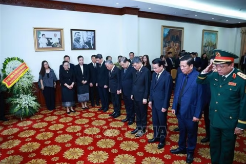 <a href="/thoi-su" title="Thời sự" rel="dofollow">Thời sự</a>