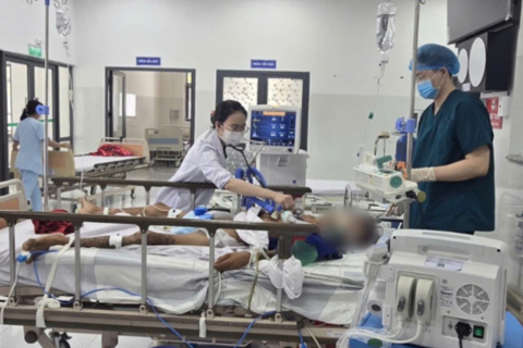 Y tế Côn Đảo 'thay da đổi thịt', bệnh nặng không còn phải vượt biển
