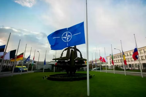 NATO lo ngại Pháp sẽ rời khỏi liên minh sau cuộc bầu cử tổng thống