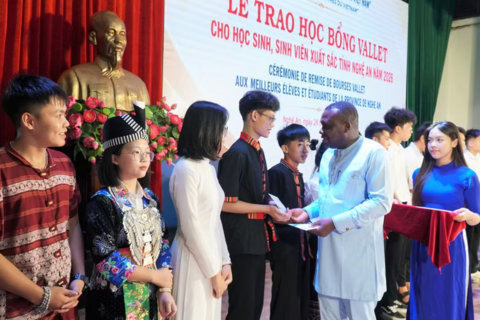 116 học sinh, sinh viên xuất sắc tỉnh Nghệ An nhận học bổng Vallet năm 2026