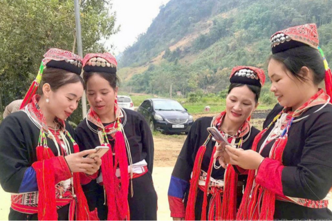 Mở rộng hình thức cung cấp thông tin cho người khuyết tật, đồng bào dân tộc thiểu số