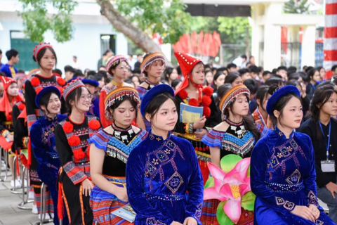 Học sinh nội trú Bắc Ninh hân hoan trong Lễ khai giảng năm học mới