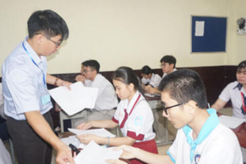 <a href="/giao-duc" title="Giáo dục" rel="dofollow">Giáo dục</a>