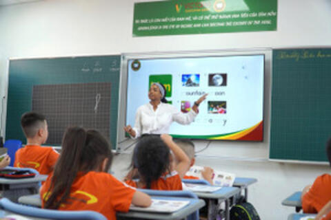<a href="/giao-duc" title="Giáo dục" rel="dofollow">Giáo dục</a>