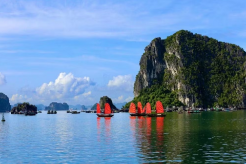 Quảng Ninh đăng cai chuỗi sự kiện kích cầu, quảng bá du lịch quốc gia