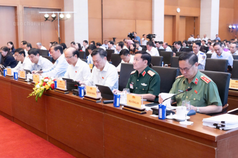Đại biểu Quốc hội đề nghị làm rõ cơ chế kiểm soát quyền lực khi xử lý vi phạm hành chính