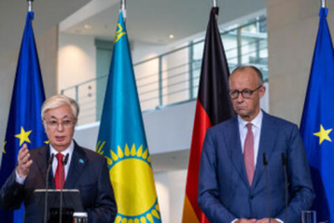 Lãnh đạo Kazakhstan gọi Tổng thống Putin là 'nhà chính khách xuất sắc'