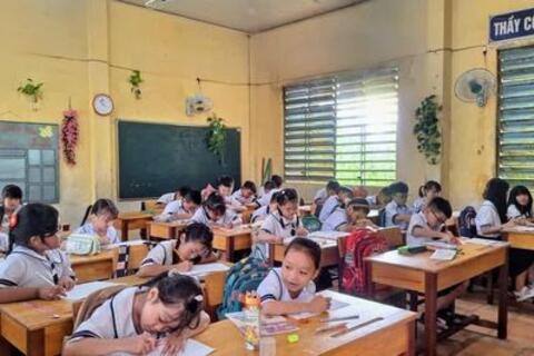 <a href="/giao-duc" title="Giáo dục" rel="dofollow">Giáo dục</a>