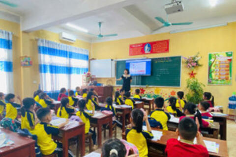 <a href="/giao-duc" title="Giáo dục" rel="dofollow">Giáo dục</a>