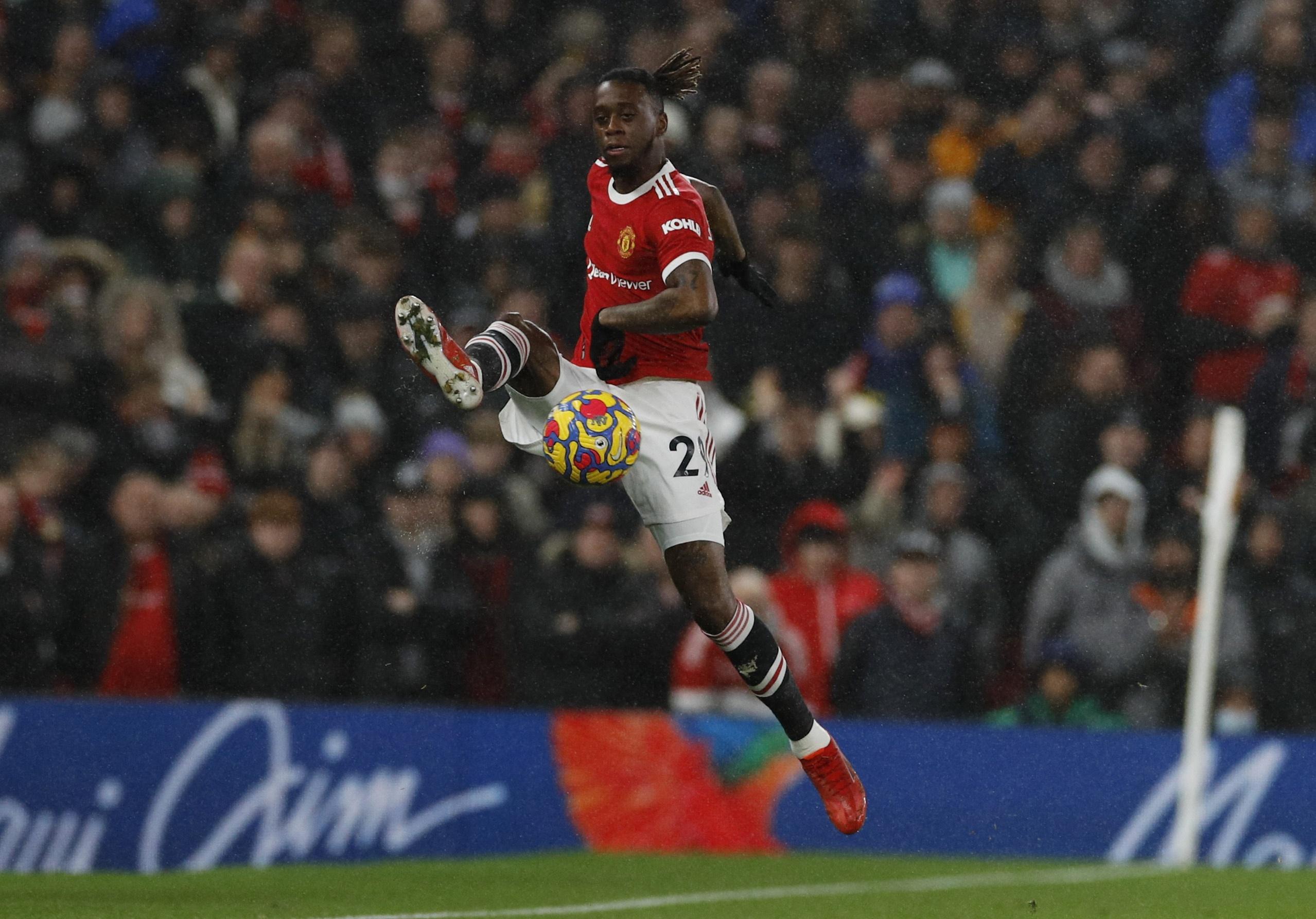 Wan-Bissaka chơi nhạt nhòa trong trận thua của MU.