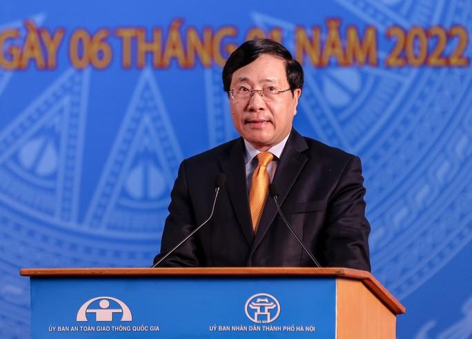 Không để bất kỳ người dân nào không được về ăn tết với gia đình do thiếu phương tiện vận tải - Ảnh 2.