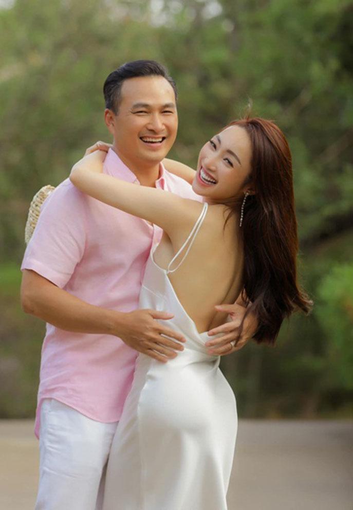 Diễn viên Chi Bảo làm bố tuổi U50, luôn nhường nhịn vợ kém 16 tuổi - Ảnh 4.