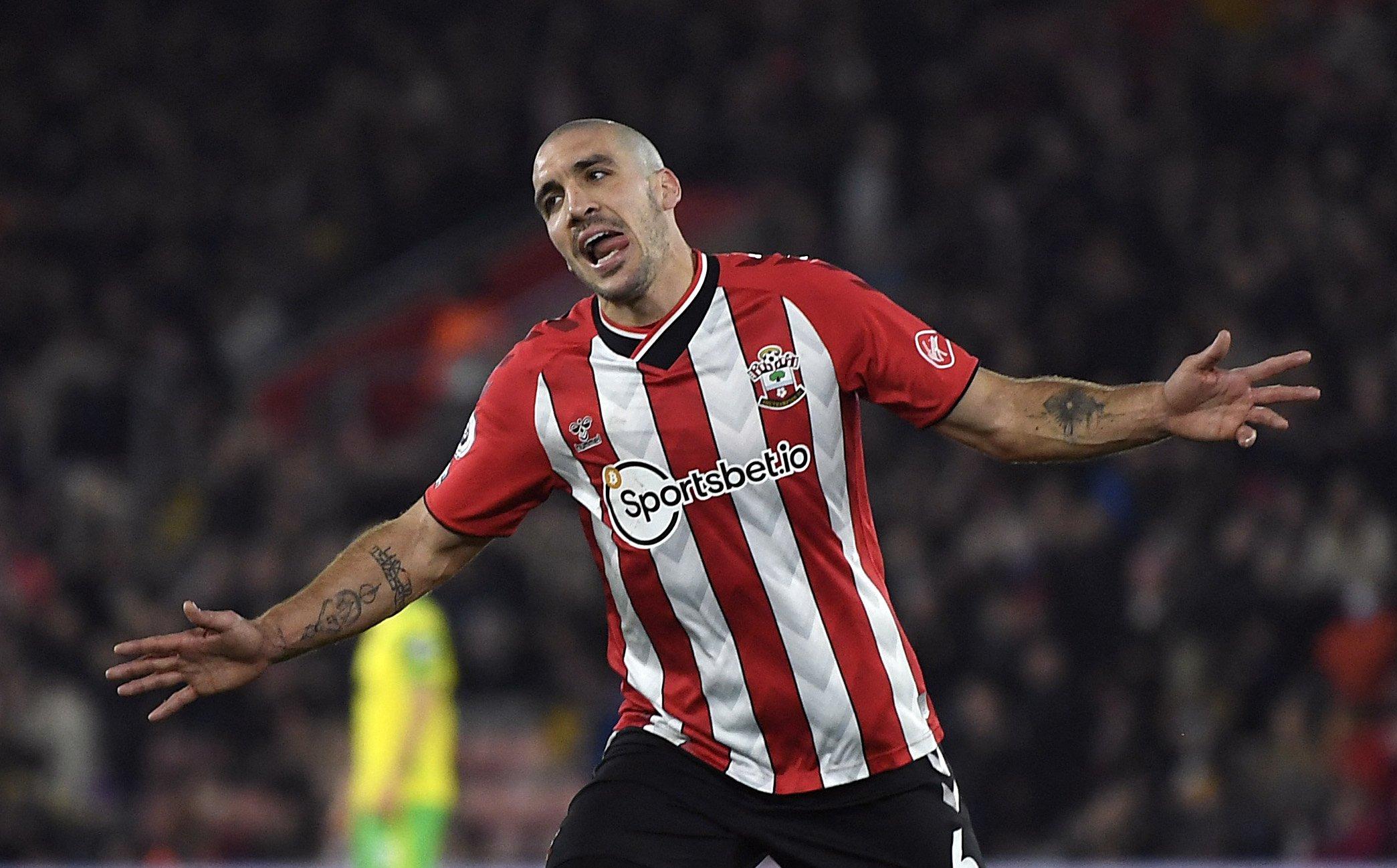 Đội hình hay nhất vòng 27 Premier League ảnh 6