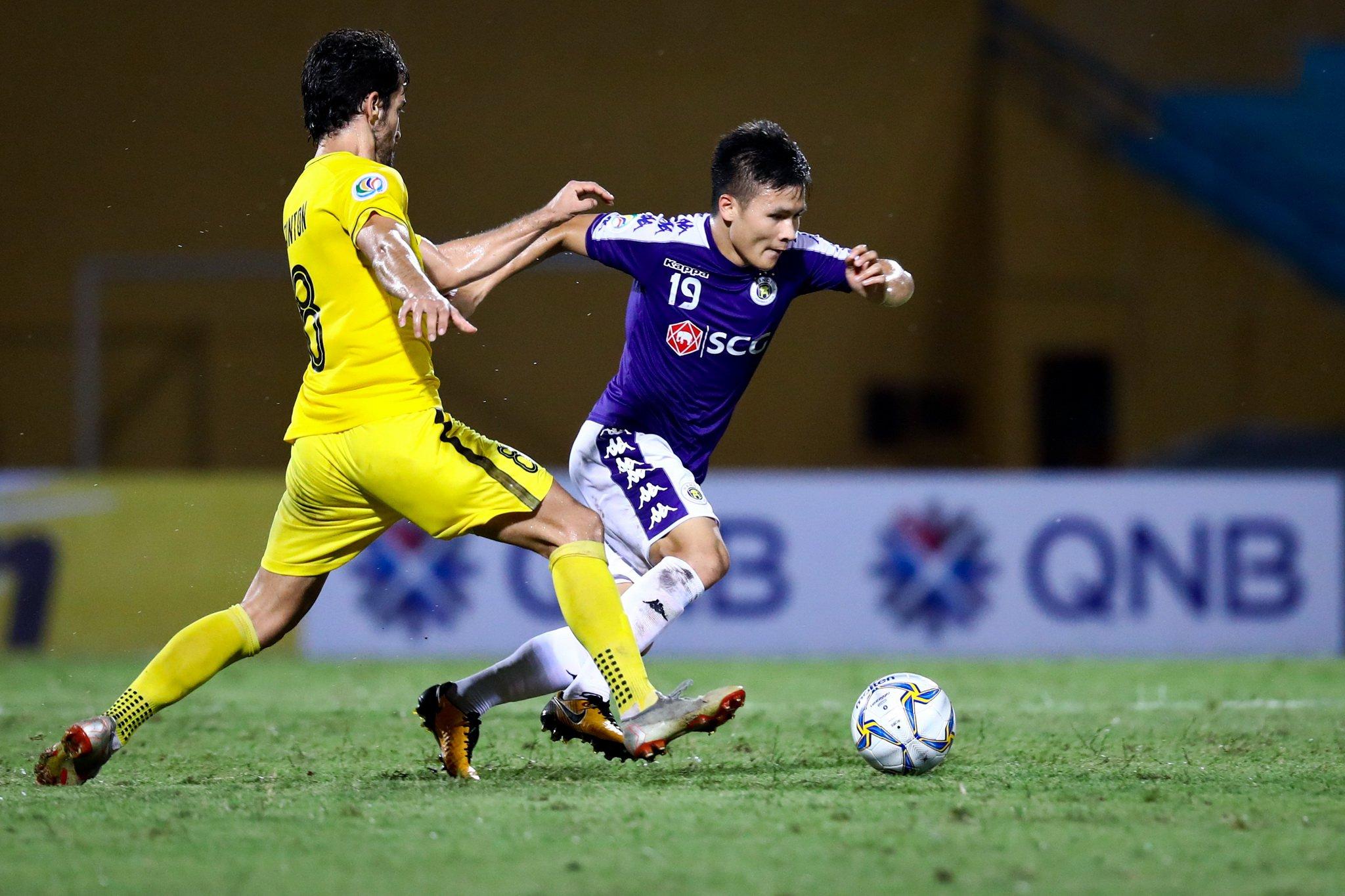 Đỉnh cao của CLB Hà Nội ở chung kết liên khu vực AFC Cup 2019 đến trong năm Quang Hải xuất sắc cả tại CLB lẫn đội tuyển. Ảnh: Minh Chiến.