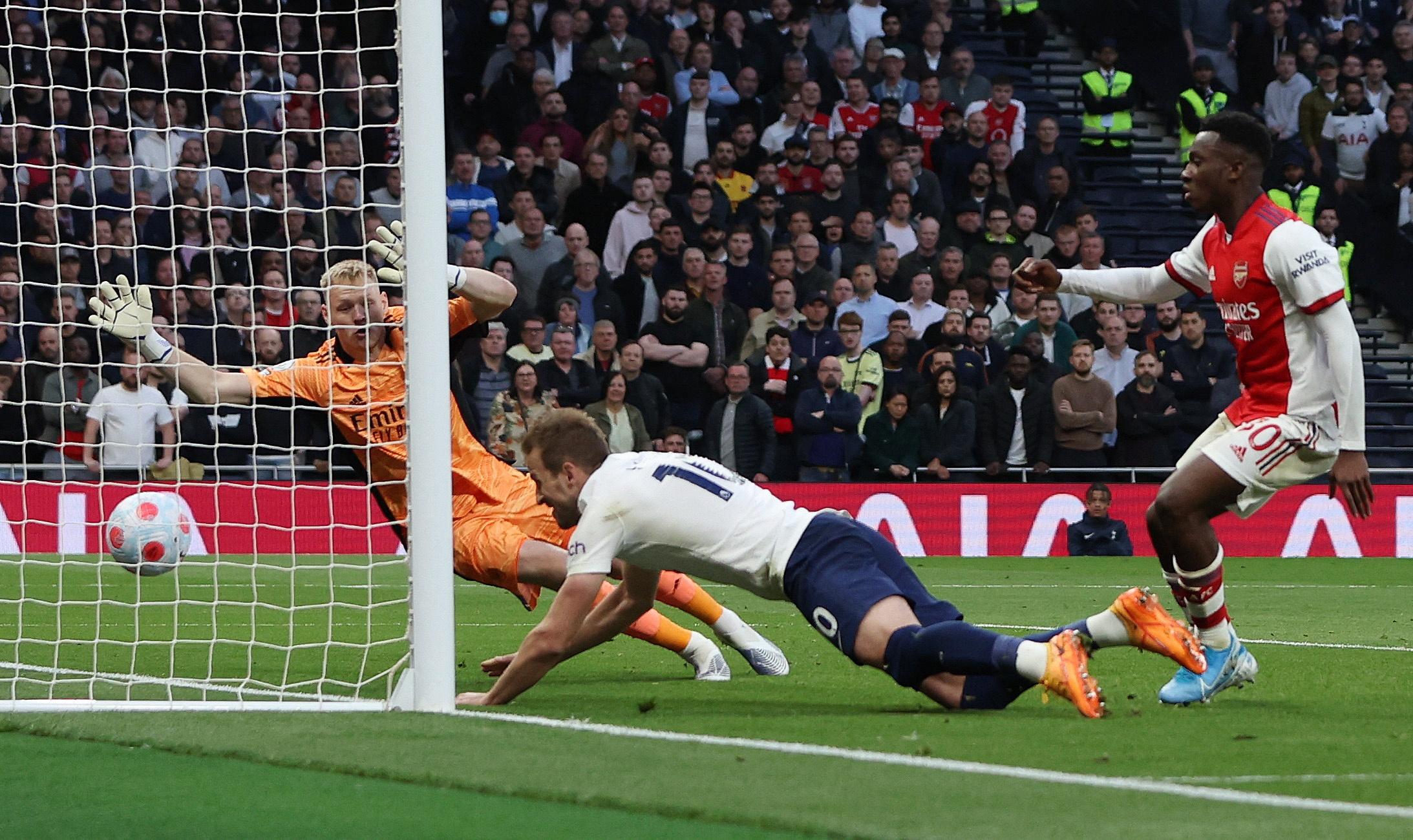 Arsenal dau Tottenham anh 5