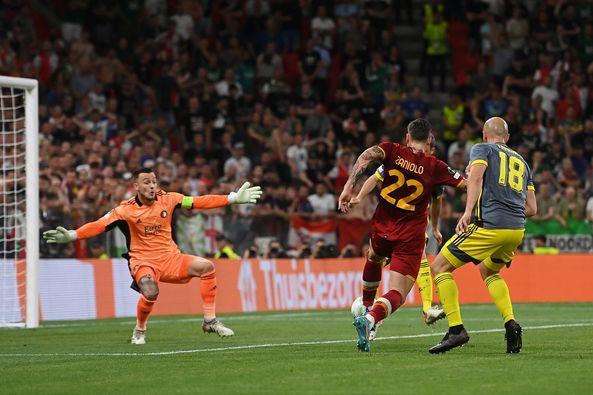Roma vo dich Conference League anh 1