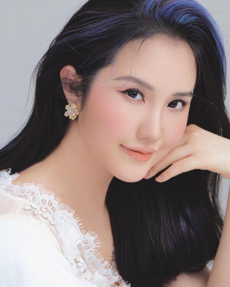 Sinh con trai cho thiếu gia Phan Thành, Primmy Trương ngày càng nhuận sắc - Ảnh 6. Sinh con trai cho thiếu gia Phan Thành, Primmy Trương ngày càng nhuận sắc - Ảnh 6.