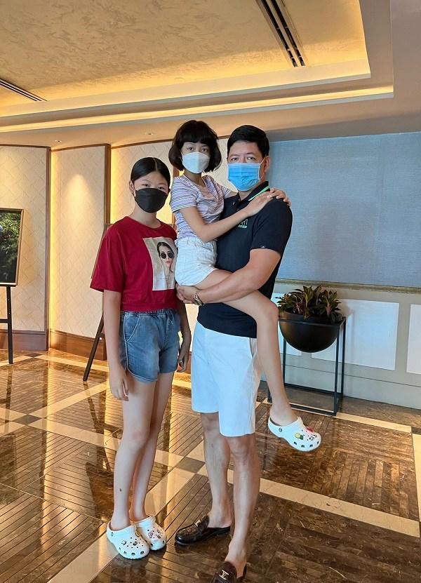 Chụp ké Lệ Quyên, Dương Triệu Vũ, con gái Bằng Kiều 12 tuổi vừa xinh vừa cao nổi bật 1m72, chân dài thẳng tắp - Ảnh 11. Chụp ké Lệ Quyên, Dương Triệu Vũ, con gái Bằng Kiều 12 tuổi vừa xinh vừa cao nổi bật 1m72, chân dài thẳng tắp - Ảnh 11.