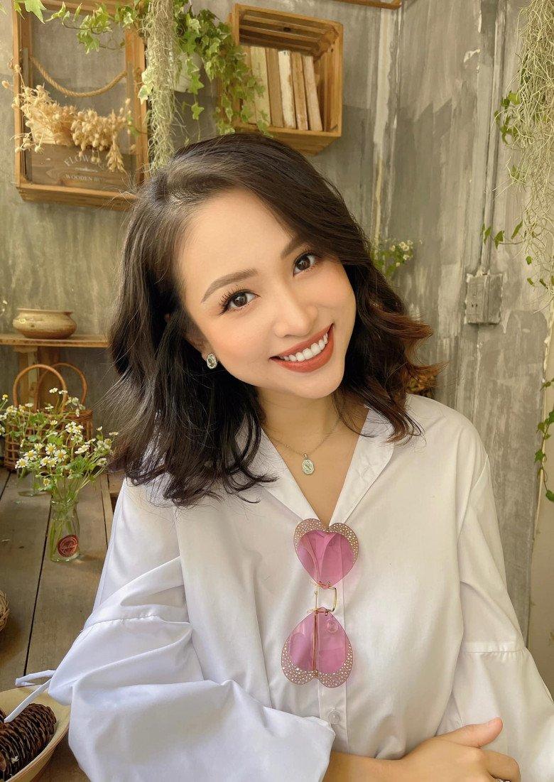 Chồng đại gia từng kêu nhìn ngứa mắt, Vân Hugo chưa hết cữ đã "trốn con" đi hẹn hò - Ảnh 3. Chồng đại gia từng kêu nhìn ngứa mắt, Vân Hugo chưa hết cữ đã "trốn con" đi hẹn hò - Ảnh 3.