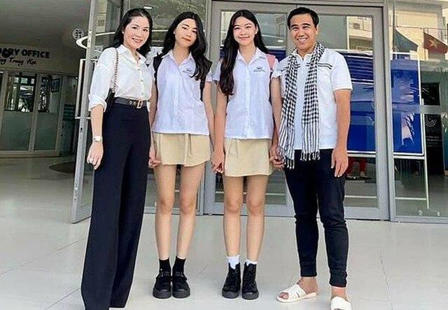 Chụp ké Lệ Quyên, Dương Triệu Vũ, con gái Bằng Kiều 12 tuổi vừa xinh vừa cao nổi bật 1m72, chân dài thẳng tắp - Ảnh 8. Chụp ké Lệ Quyên, Dương Triệu Vũ, con gái Bằng Kiều 12 tuổi vừa xinh vừa cao nổi bật 1m72, chân dài thẳng tắp - Ảnh 8.