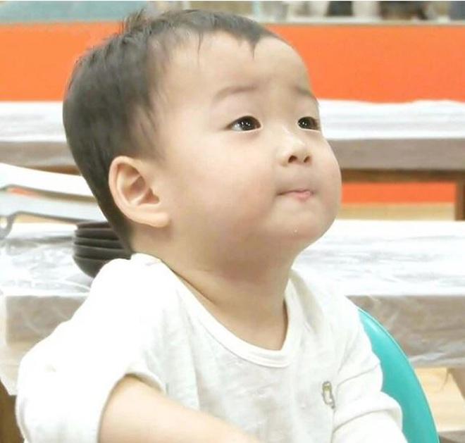 Cậu bé được bố đặt cho cái tên độc lạ rất hiếm, lý do đằng sau khiến tất cả thích thú - 4