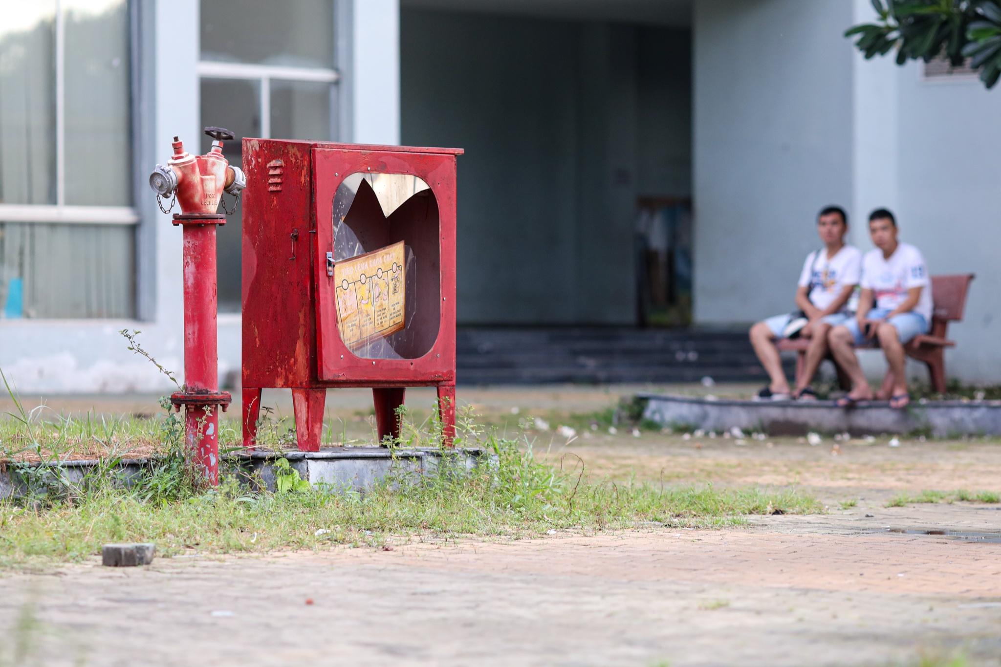 Nha thi dau Phu Tho xuong cap anh 13