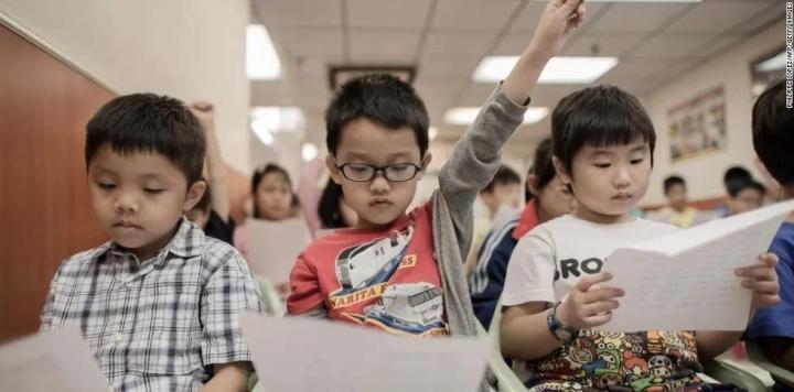 Giáo dục "luyện gà" của phụ huynh Trung Quốc: Khiến con mất hết thanh xuân liệu có giúp chúng "hóa phụng thành rồng"? - Ảnh 4.