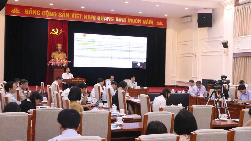 Tinh giản biên chế nhưng phải đảm bảo hiệu quả công việc ảnh 1