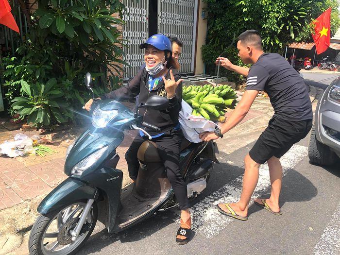 Siu Black - nữ giám khảo ngồi 'ghế nóng' lâu nhất Vietnam Idol hiện phải làm đủ nghề để mưu sinh - Ảnh 6.