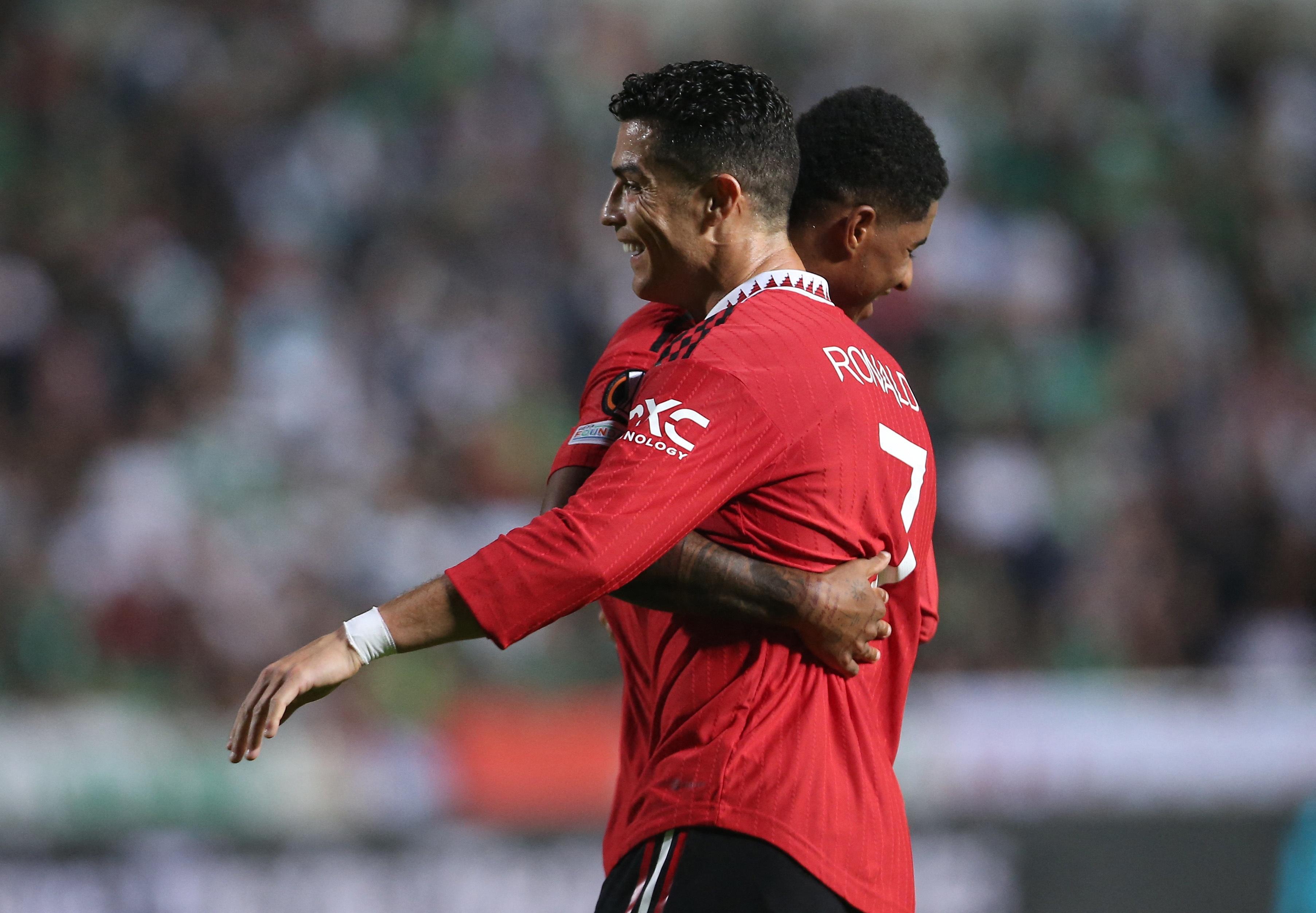 MU dau Omonia anh 2