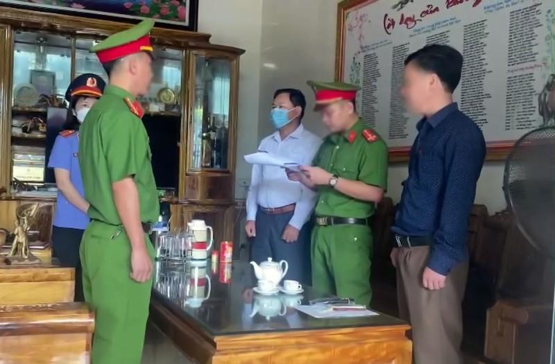 Ke khong, rut tien tu du an giam ngheo, chu tich xa bi khoi to-Hinh-2