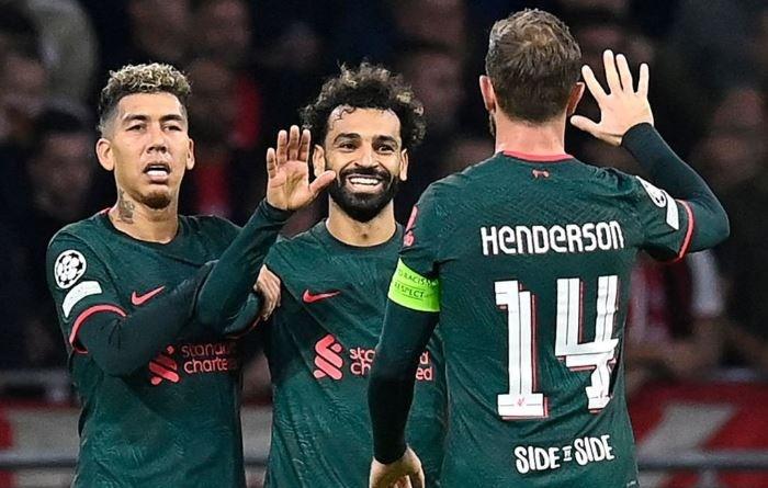 Liverpool vượt qua vòng bảng Champions League lần thứ 6 liên tiếp.