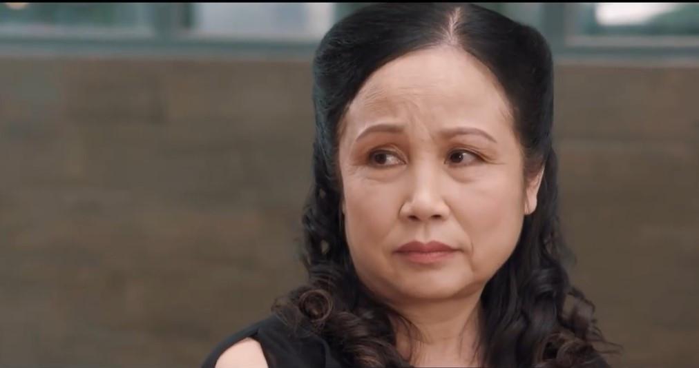 'Thông gia ngõ hẹp' tập 17: Mẹ Phan bị bệnh nan y sắp chết? - Ảnh 5.