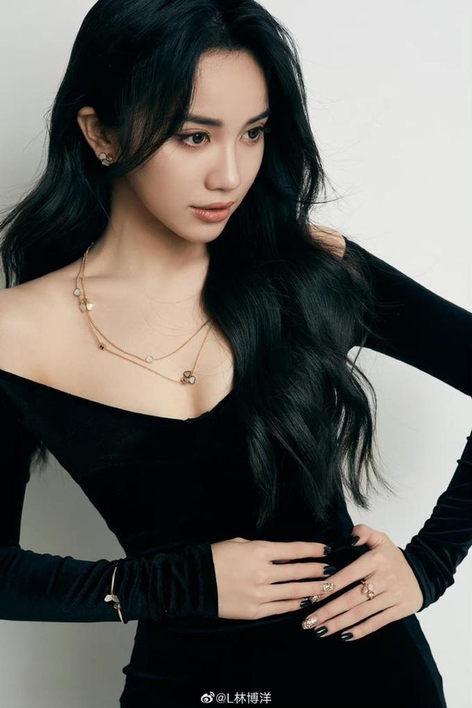 Nàng thơ sinh năm 2000 của Trương Nghệ Mưu là hot girl học viện điện ảnh - 5