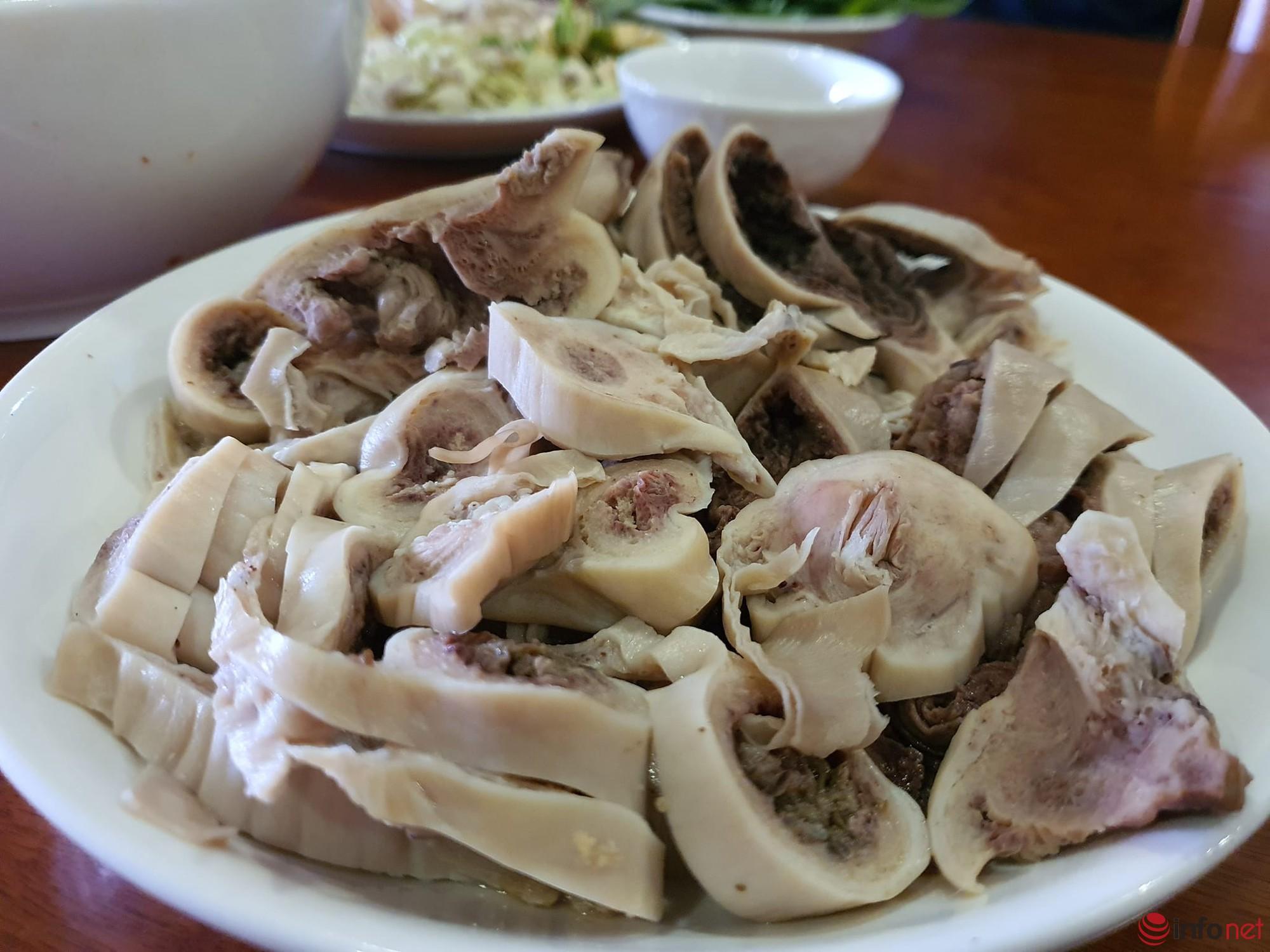 Khối u chiếm gần hết ruột chỉ vì những thói quen triệu người Việt Nam mắc - Ảnh 2. Khối u chiếm gần hết ruột chỉ vì những thói quen triệu người Việt Nam mắc - Ảnh 2.