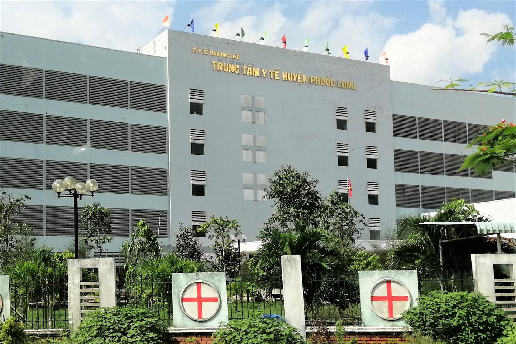 Vụ 6 học sinh nghi ngộ độc: Có thể do uống trà sữa